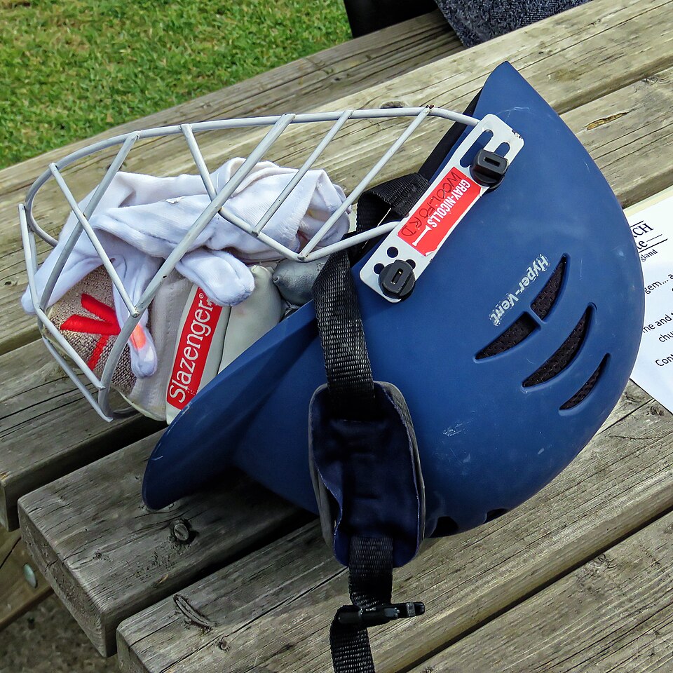 Cricket Helmet — Model 004 — ShopOfBD Bangladesh