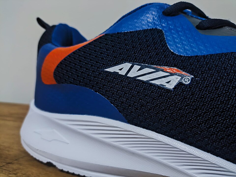 Mizuno Training Sneakers — Size 43 — ShopOfBD Bangladesh